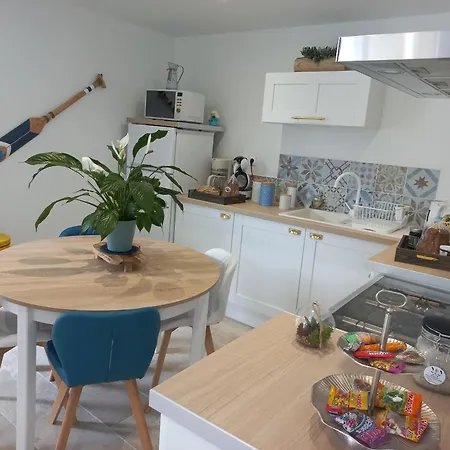 Les Pieds Dans Le Sable דירה *